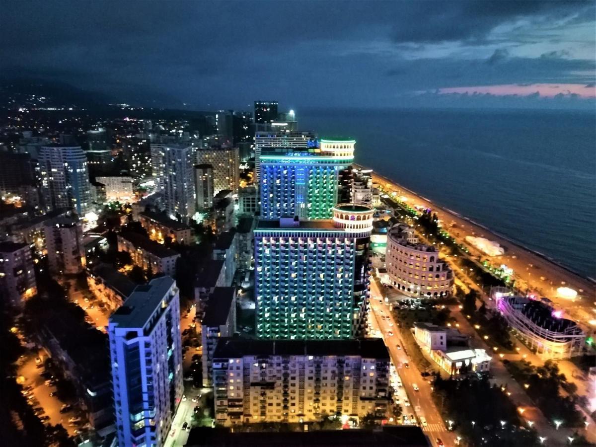 Orbi City Sun Tower 43 Floor Batumi Eksteriør billede