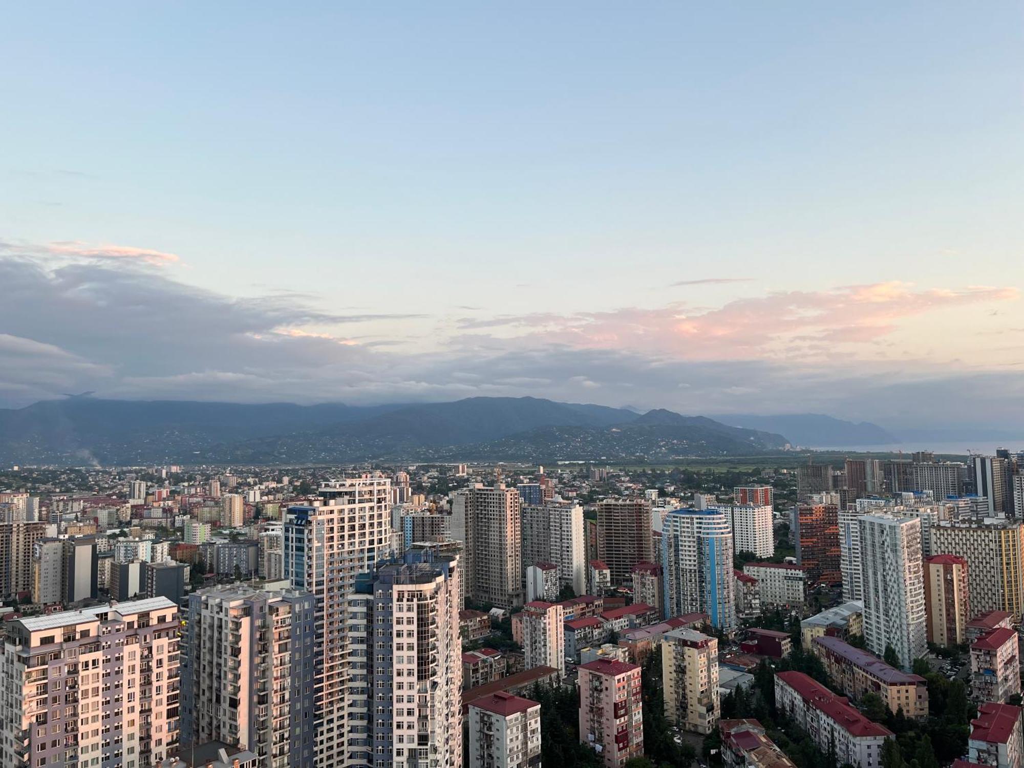 Orbi City Sun Tower 43 Floor Batumi Eksteriør billede