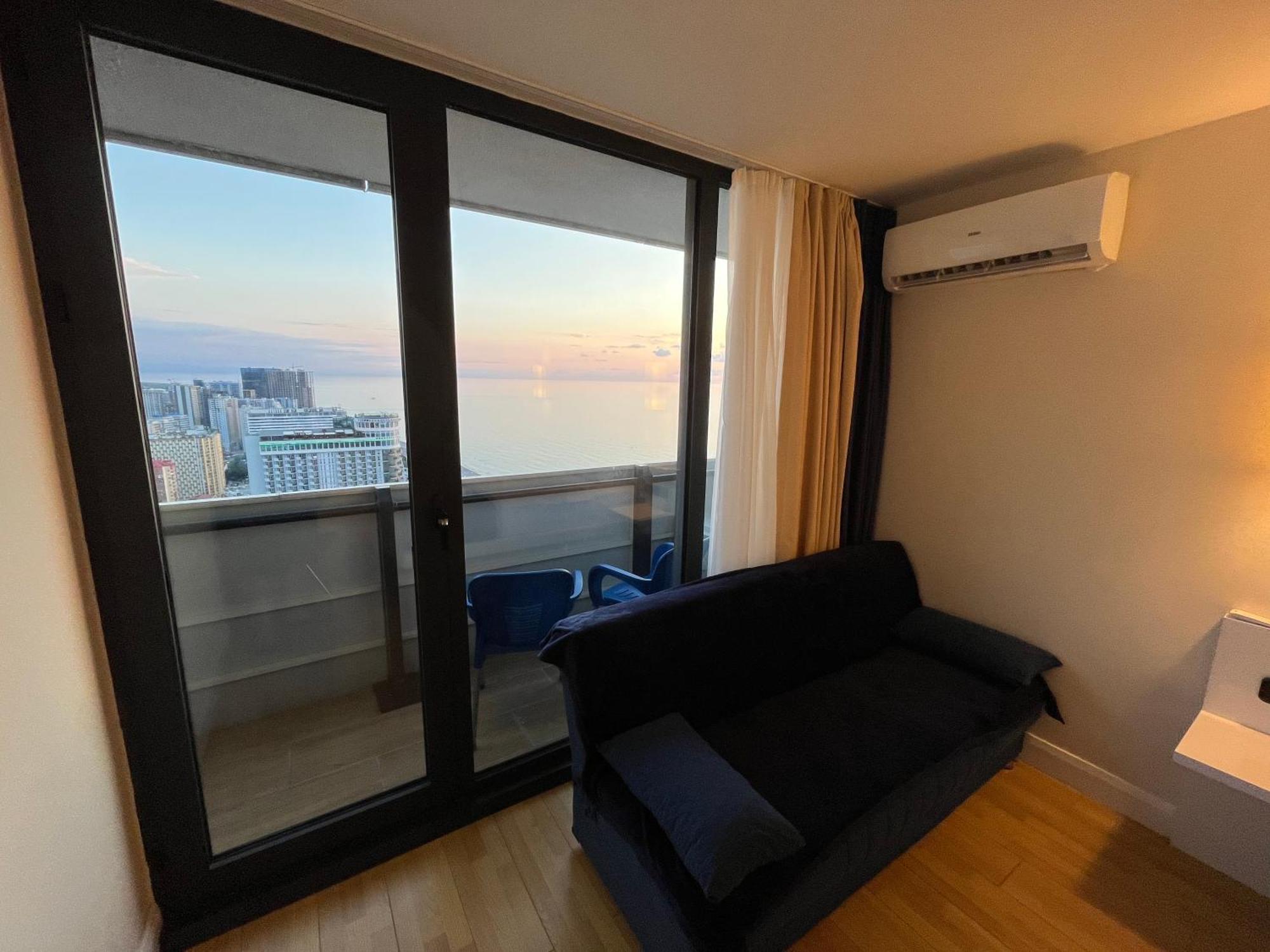 Orbi City Sun Tower 43 Floor Batumi Eksteriør billede